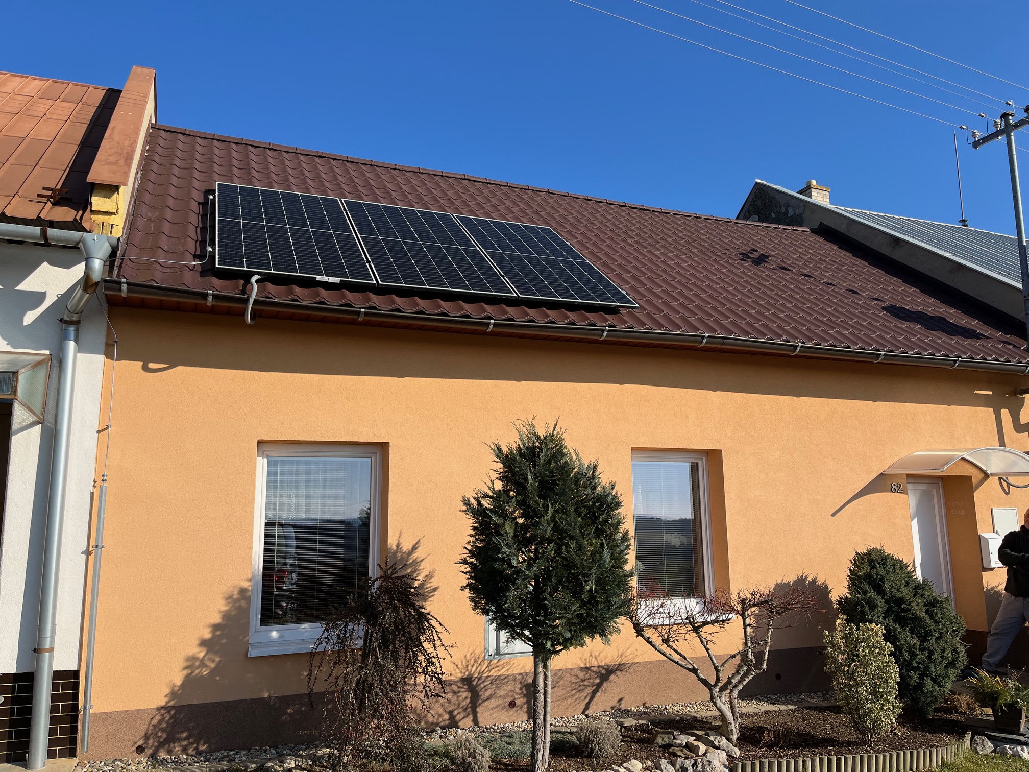 Fotovoltaický ohřev teplé vody v Machové – fotografie 3